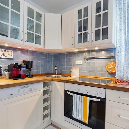 Appartement Cosy One Bedroom Balcony And Private Parking *